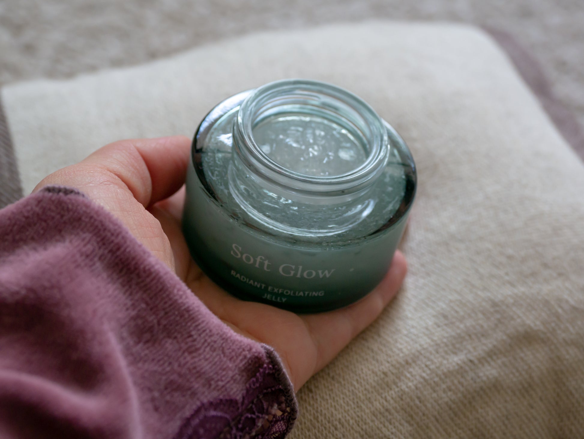 Soft Glow Radiant Exfoliating Jelly - 50ml-5